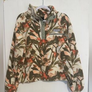 Columbia thick fleece snap pullover, size medium.